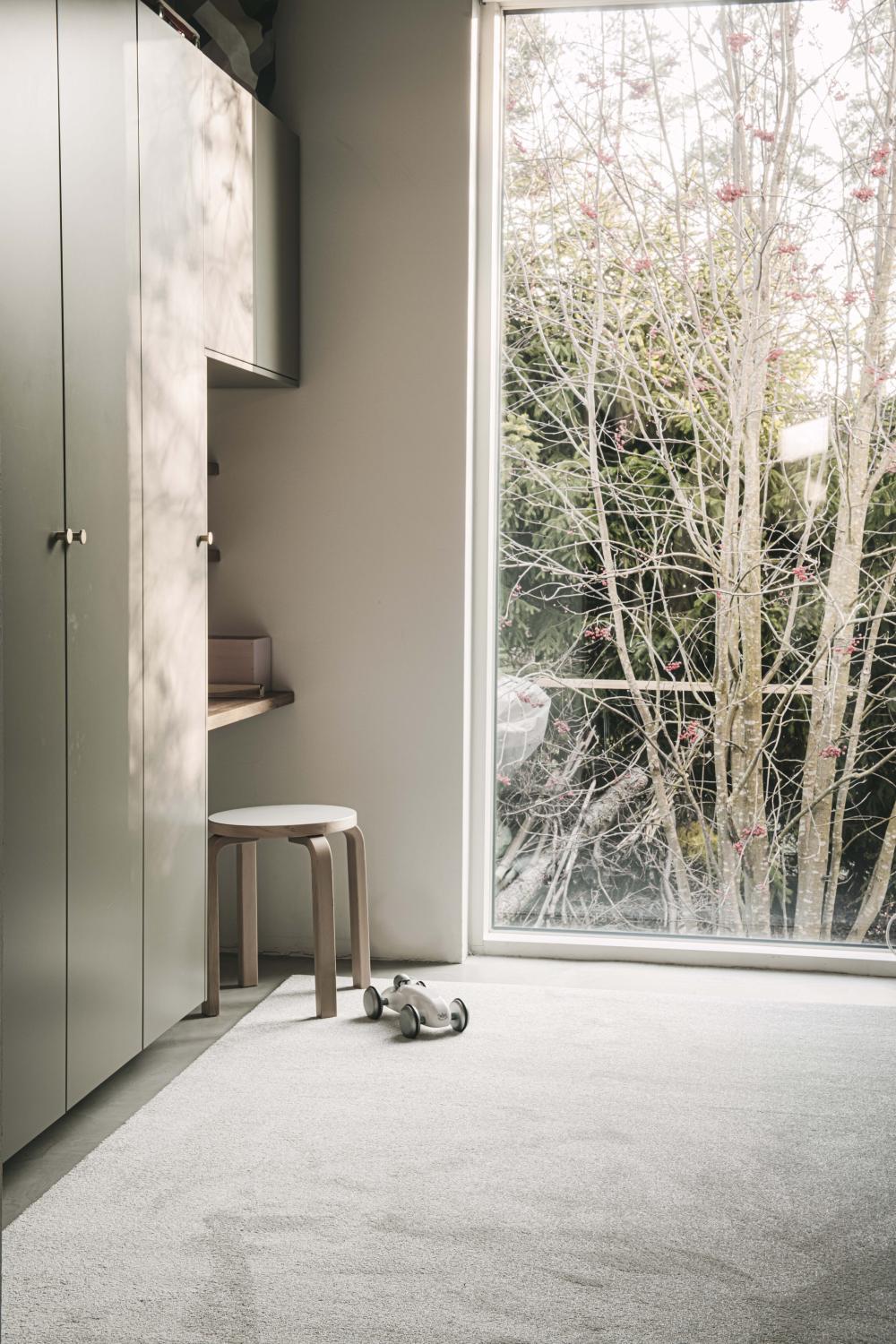 Kide Light Grey