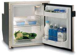 62L KYLSKÅP ROSTFR DÖRR 12/24V