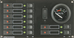 100 SÄKRPANEL 8ST LIGGANDE 12V