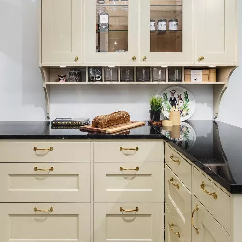 Draghandtag Värna Mässing