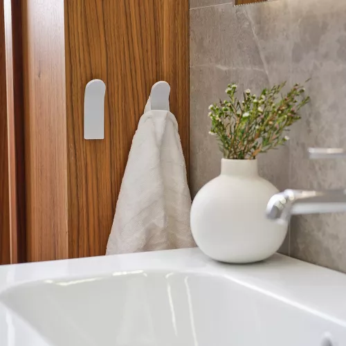 Habo Hazel Itsekiinnittyvä Koukku Valkoinen