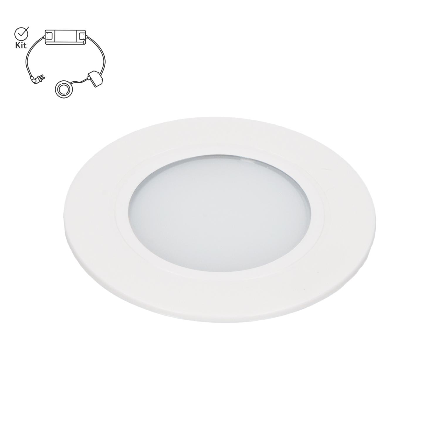LED dimbar spotlight i vit finish med symbol som visar att produkten köps komplett i ett kit med drivdon.
