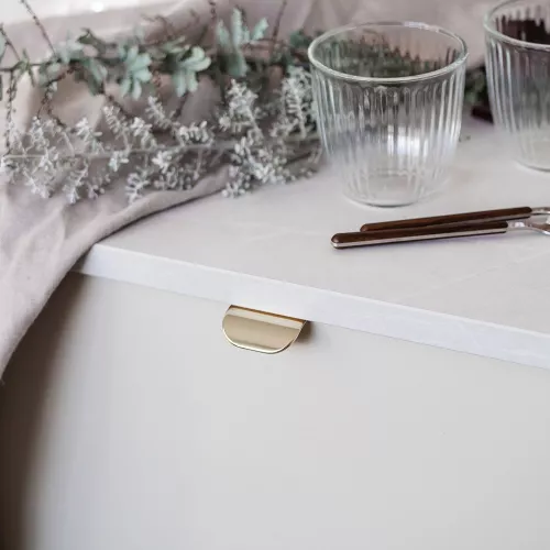 Profilhandtag Tinnerbäcken Mässingsfärg