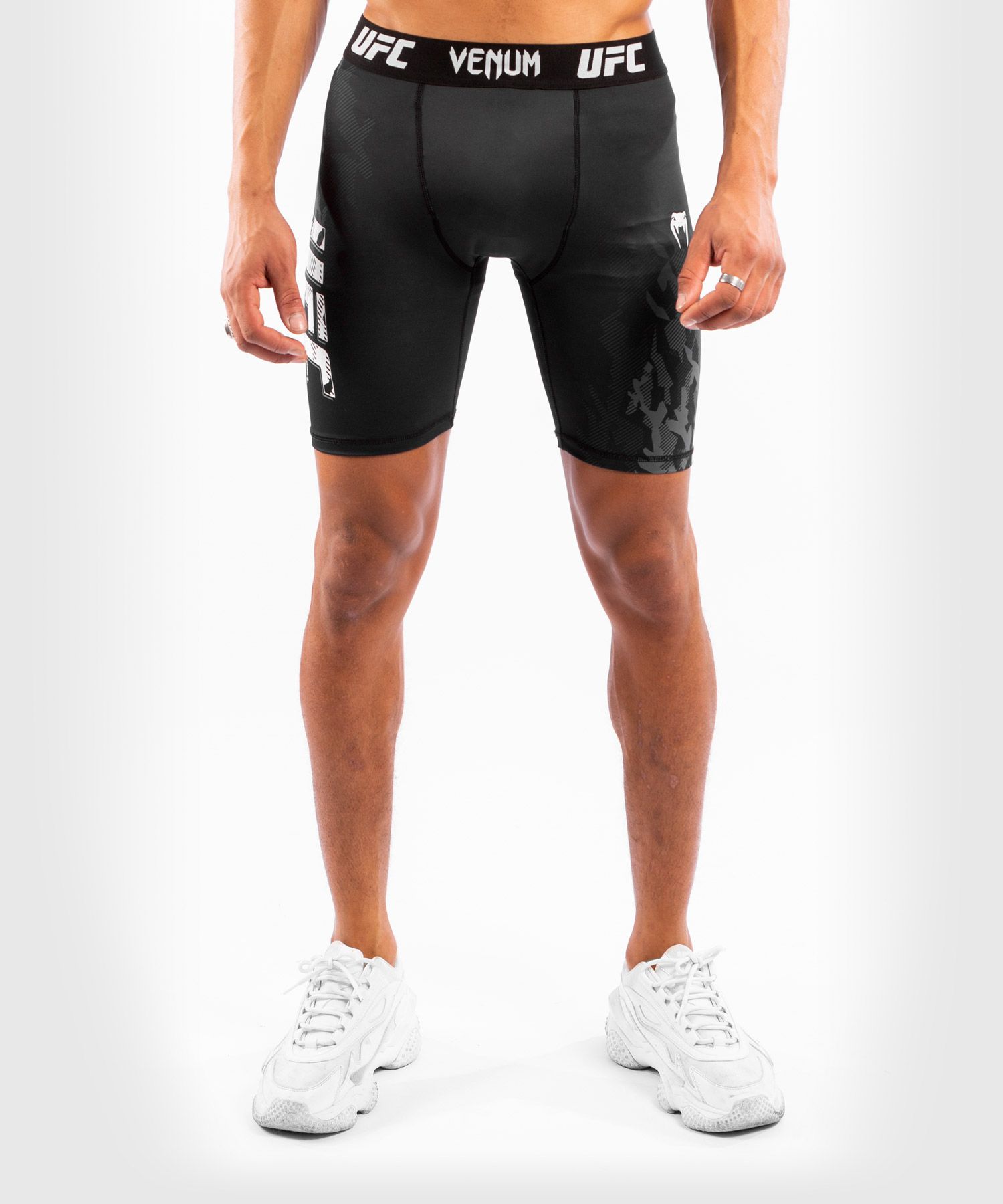 mid thigh compression shorts