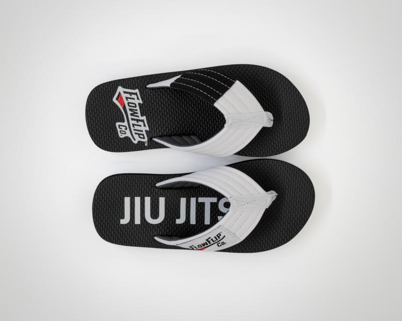 FLOWFLIP: JIU JITSU VIT BÄLTE FLIP FLOPS