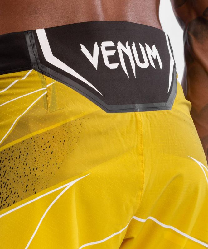 VENUM: UFC AUTHENTIC FIGHT NIGHT MEN'S SHORTS - KORT FIT - GUL