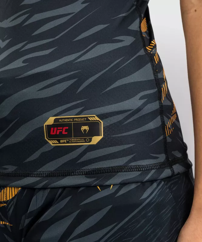 VENUM: UFC FUSION AUTHENTIC FIGHT NIGHT WOMEN'S FITTEN TANK BH - CHAMPION