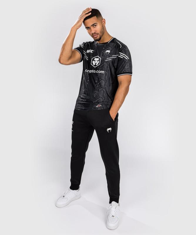 VENUM: UFC ADRENALINE AUTHENTIC FIGHT NIGHT MEN'S WALKOUT JERSEY - SVART