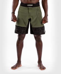 VENUM: LIGHT 4.0 FIGHTSHORTS - KHAKI/SILVER