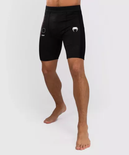 VENUM: TACTICAL XT VALE TUDO SHORTS - SVART/RÖD