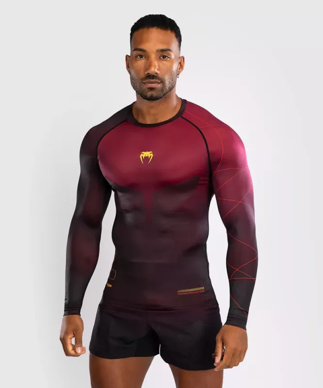 VENUM: TACTICAL XT LÅNGÄRMAD RASHGUARD - SVART/VINRÖD/GULD