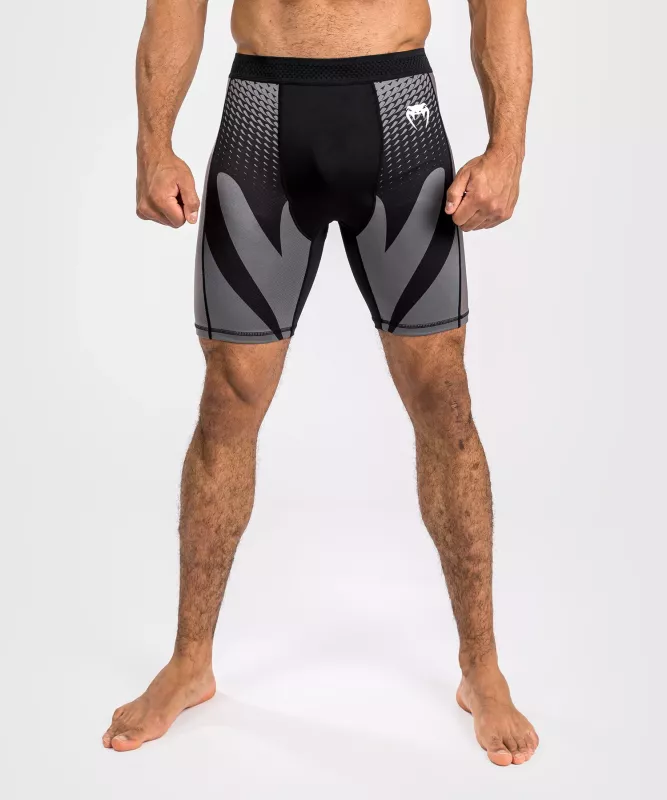 VENUM: ATTACK MEN'S VALE TUDO SHORTS - BLACK