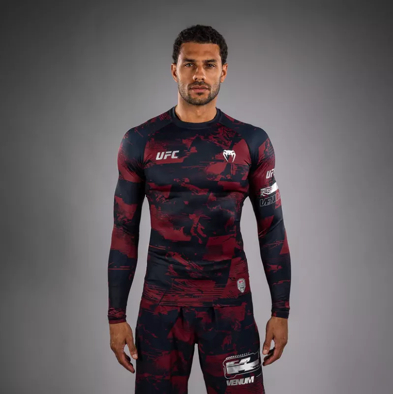 VENUM: UFC ZENITH AUTHENTIC FIGHT WEEK PERFORMANCE LONG SLEEVE RASHGUARD - BURGUNDY