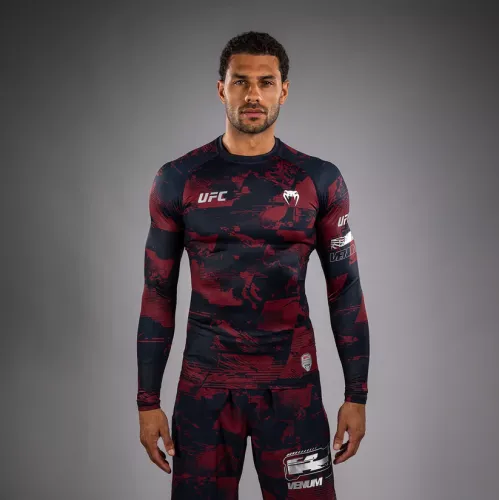 VENUM: UFC ZENITH AUTHENTIC FIGHT WEEK PERFORMANCE LONG SLEEVE RASHGUARD - BURGUNDY