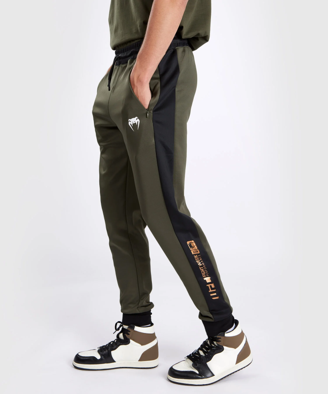 VENUM: UFC ADRENALINE FIGHT WEEK MEN'S PERFORMANCE JOGGERS - KHAKI/BRONS