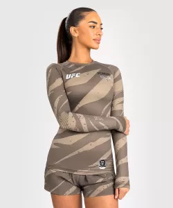 VENUM: UFC ADRENALINE FIGHT WEEK WOMEN'S PERFORMANCE LÅNGÄRMAD RASHGUARD - ÖKENCAMO