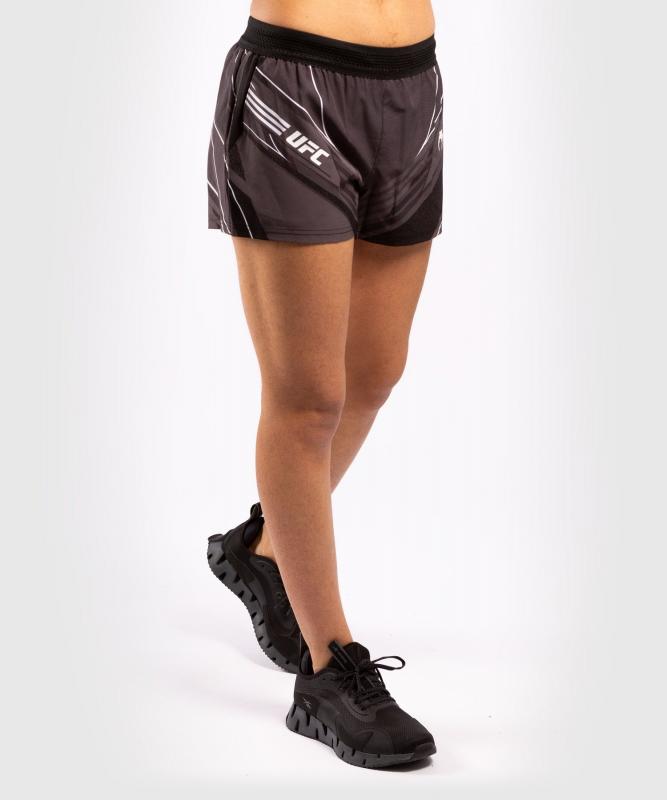 VENUM: UFC REPLICA WOMEN'S SHORTS - SVART