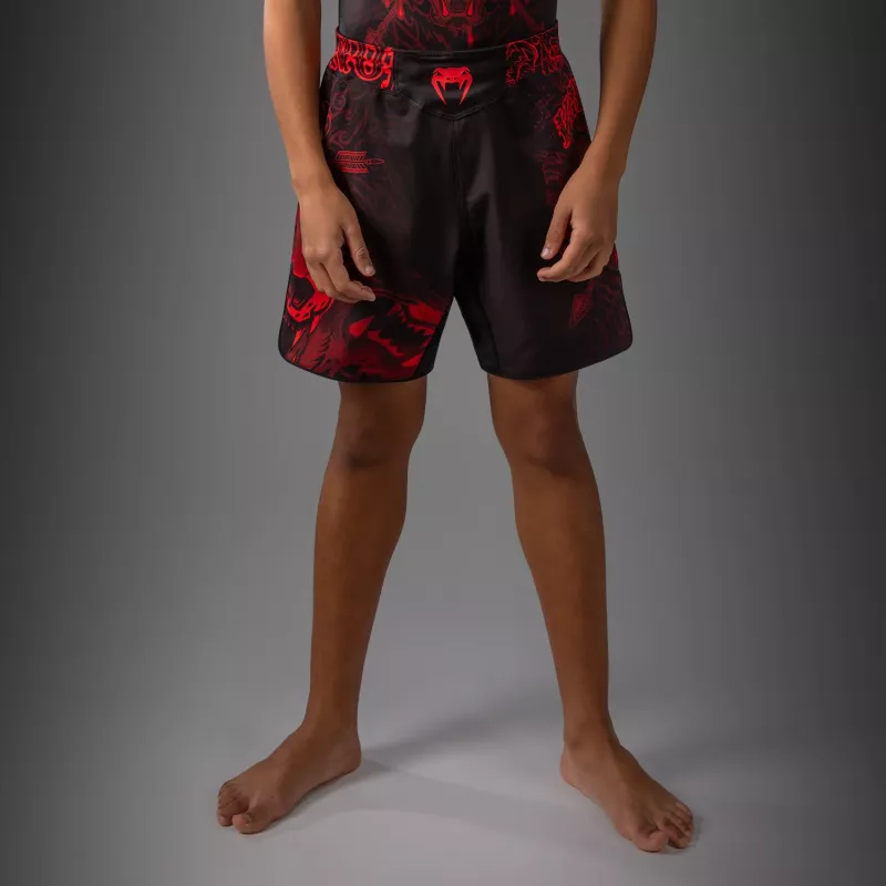 VENUM: WOLF ATAK KIDS FIGHTSHORTS - SVART/RÖD