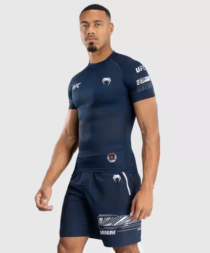 VENUM: UFC FUSION FIGHT WEEK MEN'S PERFORMANCE SHORT SLEEVE RASHGUARD - OCEANIC BLUE
