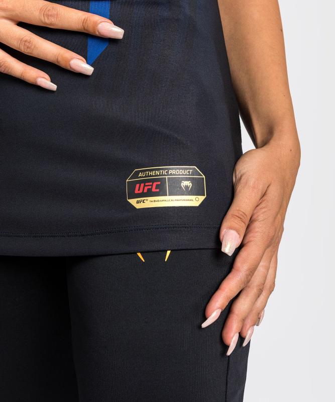 VENUM: UFC AUTHENTIC FIGHT NIGHT 2.0 WOMEN'S WALKOUT JERSEY - BLÅ/SVART/GULD