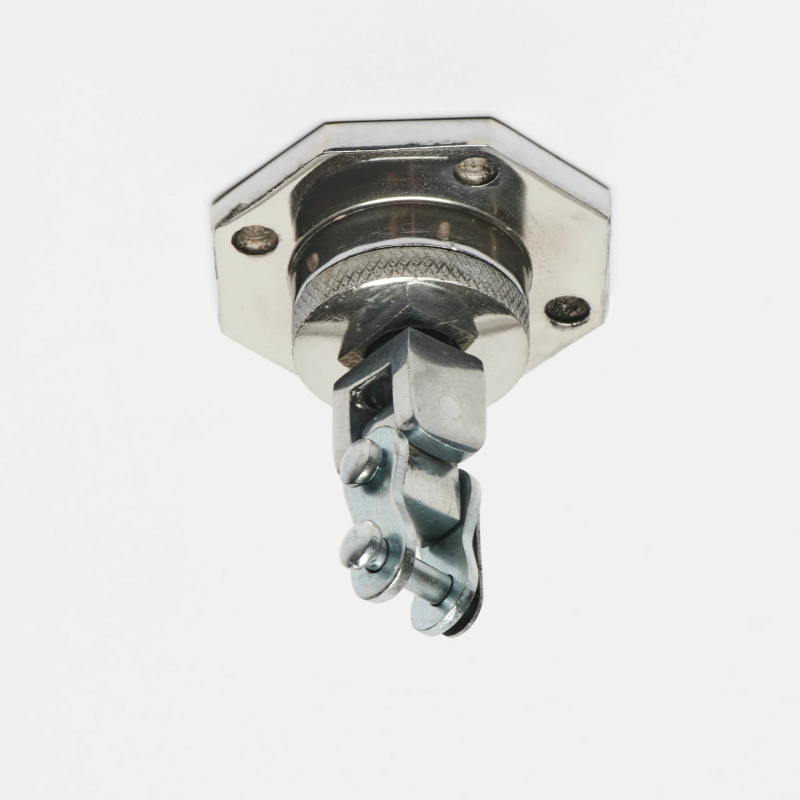 LEONE: SWIVEL