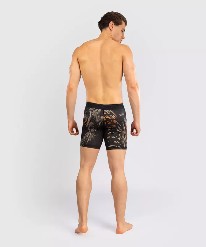 VENUM: TIGER VALE TUDO SHORTS - SVART/NEON ORANGE