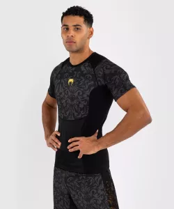 VENUM: x ILIA TOPURIA UNMATCHED SHORT SLEEVE RASHGUARD - BLACK/GOLD