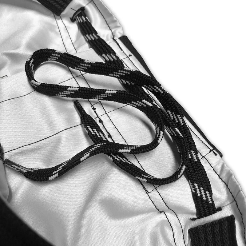 CHOKEM: KIDS BRAWL MMA SHORTS - SVART/RÖD