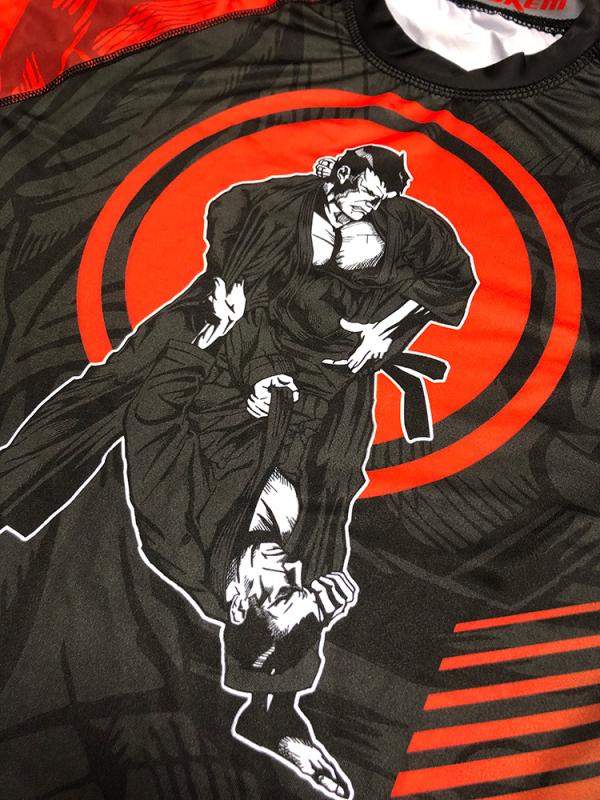 CHOKEM: KIDS BRAWL RASHGUARD LÅNGÄRMAD - SVART/RÖD