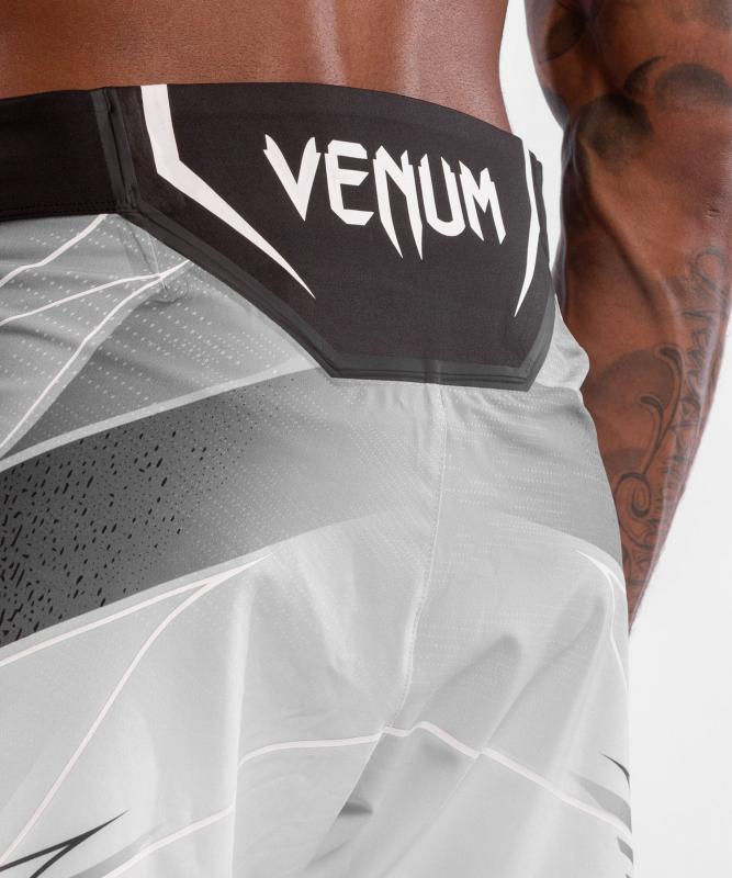 VENUM: UFC AUTHENTIC FIGHT NIGHT MEN'S SHORTS - KORT FIT - VIT
