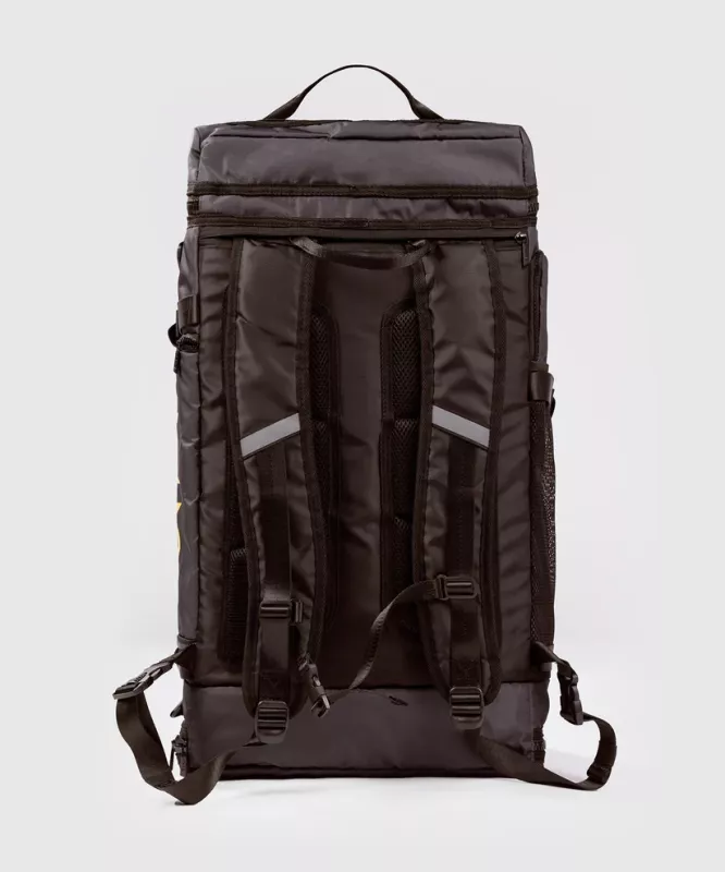 VENUM: UFC FUSION FIGHT WEEK DUFFLE BAG - EARTHEN BROWN