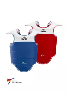 DAEDO: WT REVERSIBLE BODY PROTECTER BLUE/RED