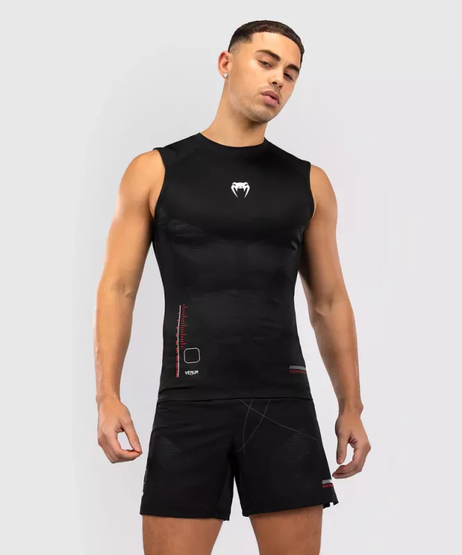 VENUM: TACTICAL XT ARMLÖS RASHGUARD - SVART/RÖD