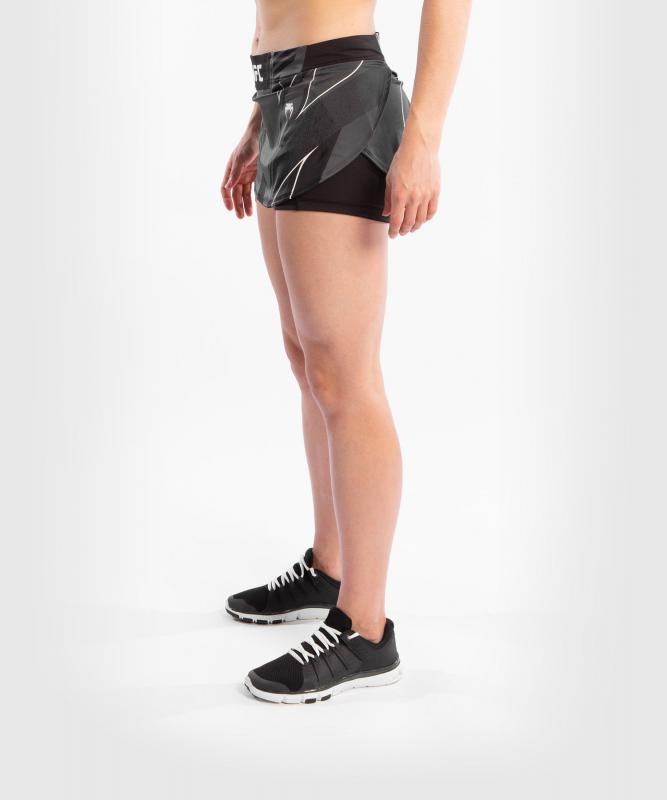 VENUM: UFC AUTHENTIC FIGHT NIGHT WOMEN'S SKORT - SVART