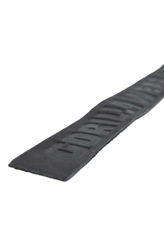 GORILLA WEAR: LÄDER DRAGREMMAR -SVART