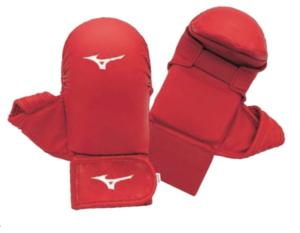 MIZUNO: KARATE HANDSKAR MED TUMME - RÖD