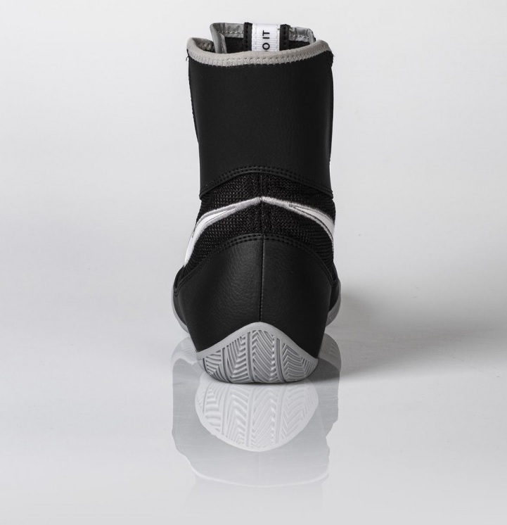 NIKE: MACHOMAI 2 BOXNINGSSKOR - SVART/VIT/GRÅ