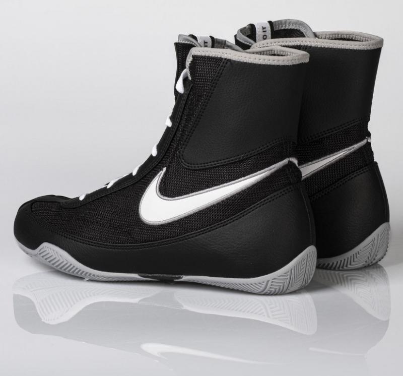 NIKE: MACHOMAI 2 BOXNINGSSKOR - SVART/VIT/GRÅ
