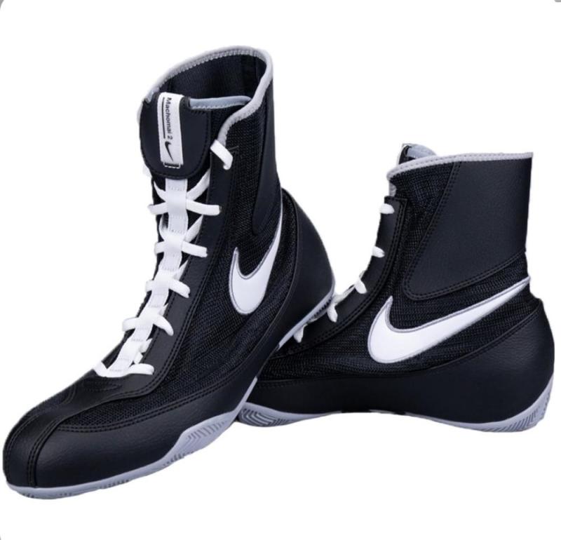 NIKE: MACHOMAI 2 BOXNINGSSKOR - SVART/VIT/GRÅ