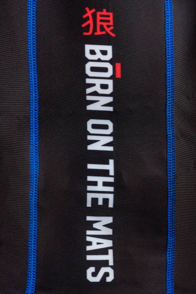 OKAMI: RASHGUARD COMPETITION TEAM - BLÅ