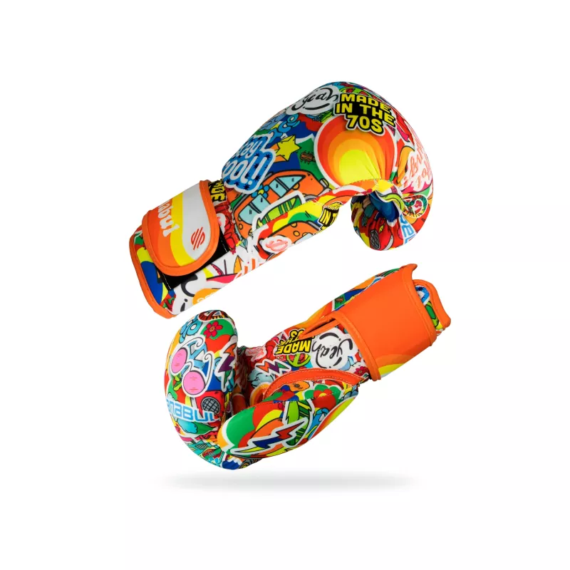 SANABUL: STICKER BOMB KIDS BOXNINGSHANDSKAR - 70´S