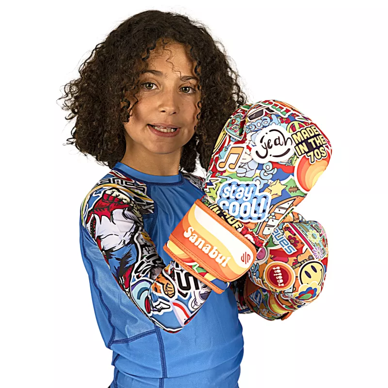 SANABUL: STICKER BOMB KIDS BOXNINGSHANDSKAR - 70´S
