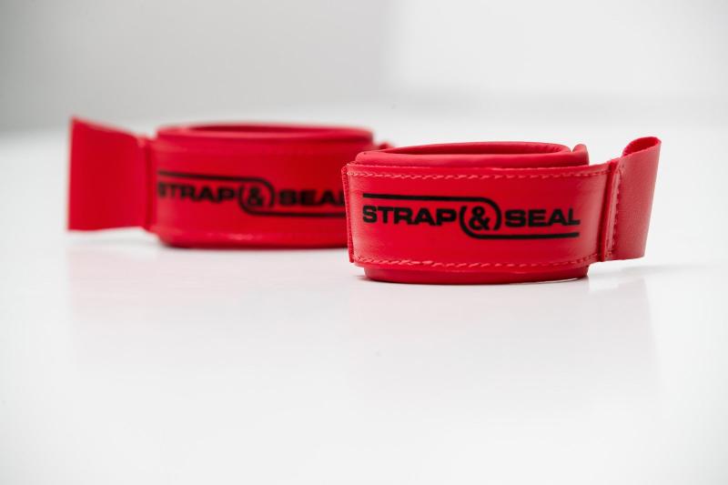 STRAP&SEAL: LACE-UP CONVERTER - RED