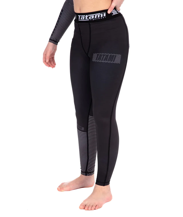 TATAMI: KIDS ESSENTIAL 3.0 RASHGUARDBYXOR - SVART/GRÅ