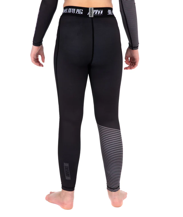 TATAMI: KIDS ESSENTIAL 3.0 RASHGUARDBYXOR - SVART/GRÅ