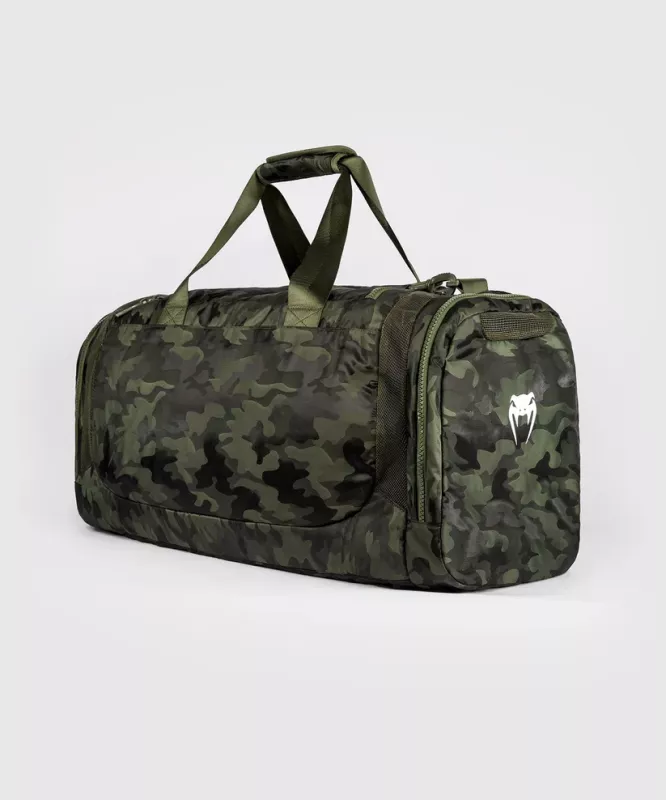 VENUM: TRAINER LITE SPORTVÄSKA - KHAKI/CAMO