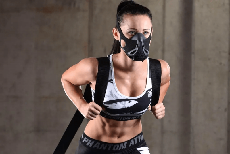 PHANTOM ATHLETICS: TRAINING MASK - SVART