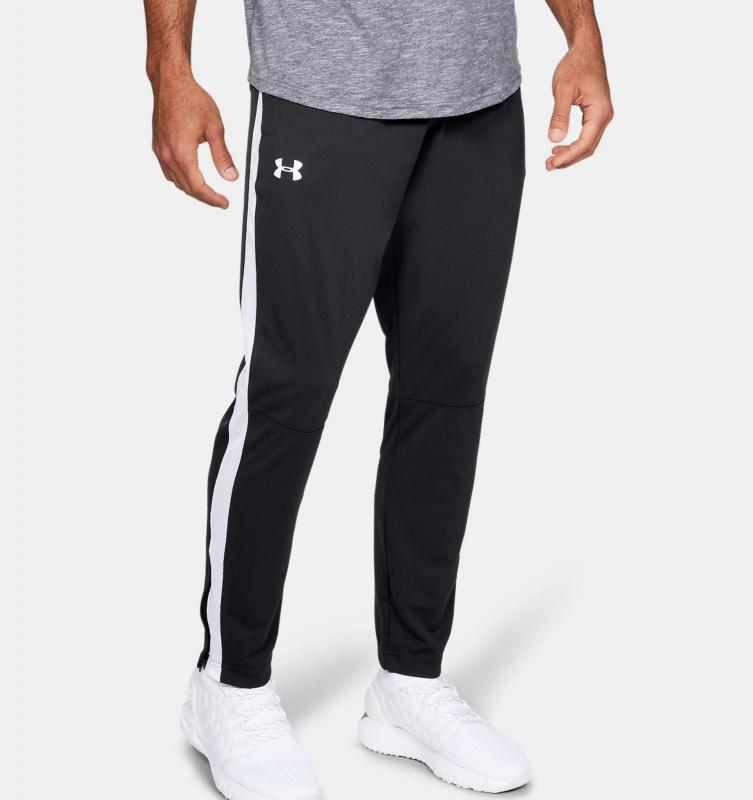 UNDER ARMOUR: SPORTSTYLE PIQUE TRACK PANT - SVART/VIT