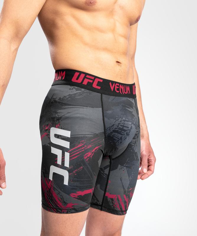 VENUM: UFC AUTHENTIC FIGHT WEEK 2.0 VALE TUDO SHORTS - SVART/RÖD