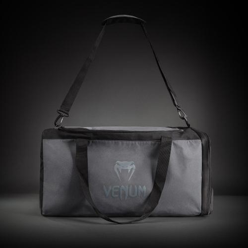 VENUM: ESSENTIAL SPORTS BAGS (61L) - SVART / GRÅ